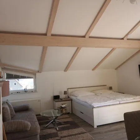 Monika * 萨斯尼茨